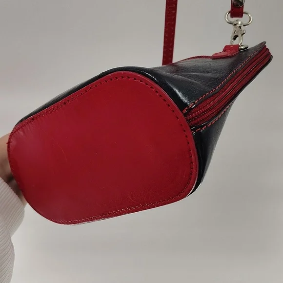 Vera Pelle Black Red Crossbody Bag 7" X 6.5" X 3 - Picture 5 of 10
